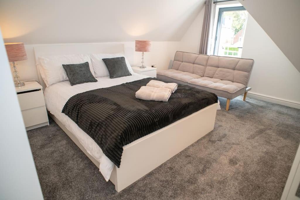 Rosey Lodge -1Bedroom Cousy Flat - Parking, Netflix, Wifi - Close To Blenheim Palace & Oxford - F5 Kidlington Luaran gambar
